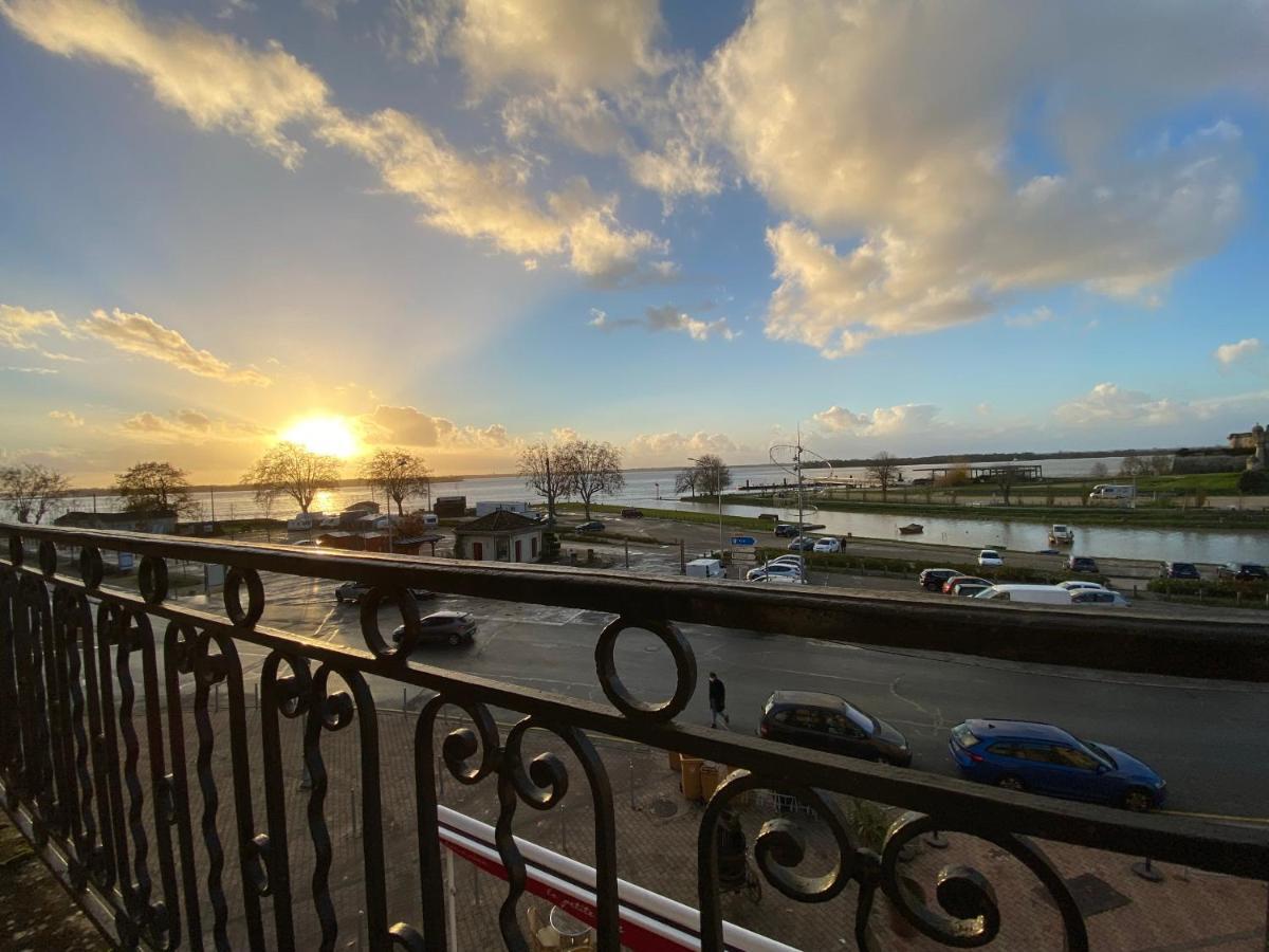 - Le Saugeron - Lägenhet Blaye Exteriör bild